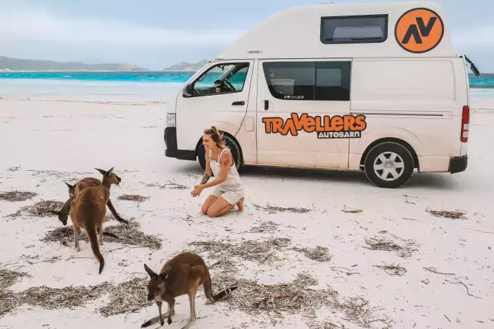 Travellers Autobarn Australien, Kuga Campervan